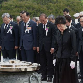 Surcorea insta a Pyongyang a abandonar la vía nuclear