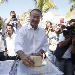 Quirino Ordaz lidera en  conteo preliminar de Sinaloa