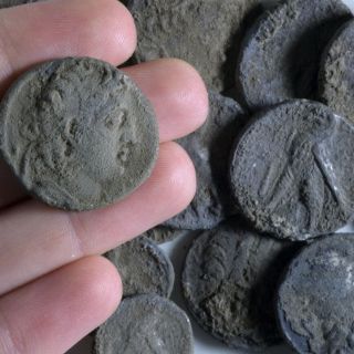 Descubren monedas de plata del período asmoneo en Israel