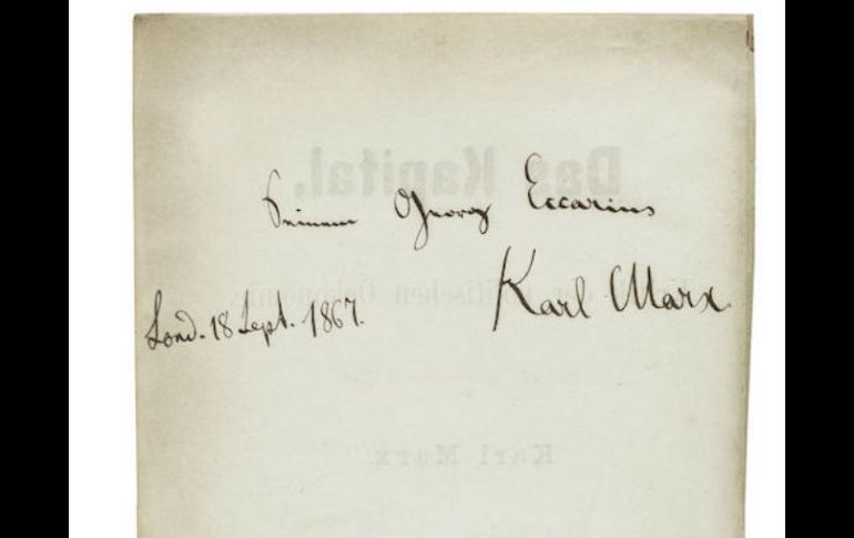 La pieza lleva fecha del 18 de septiembre de 1867, cuatro días después de la publicación del primer volumen. ESPECIAL / bonhams.com