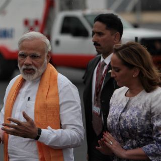 Primer ministro de la India arriba a México