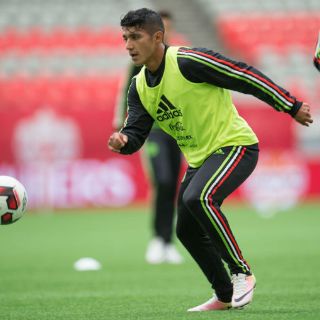 Cándido Ramírez pasa a los Zorros