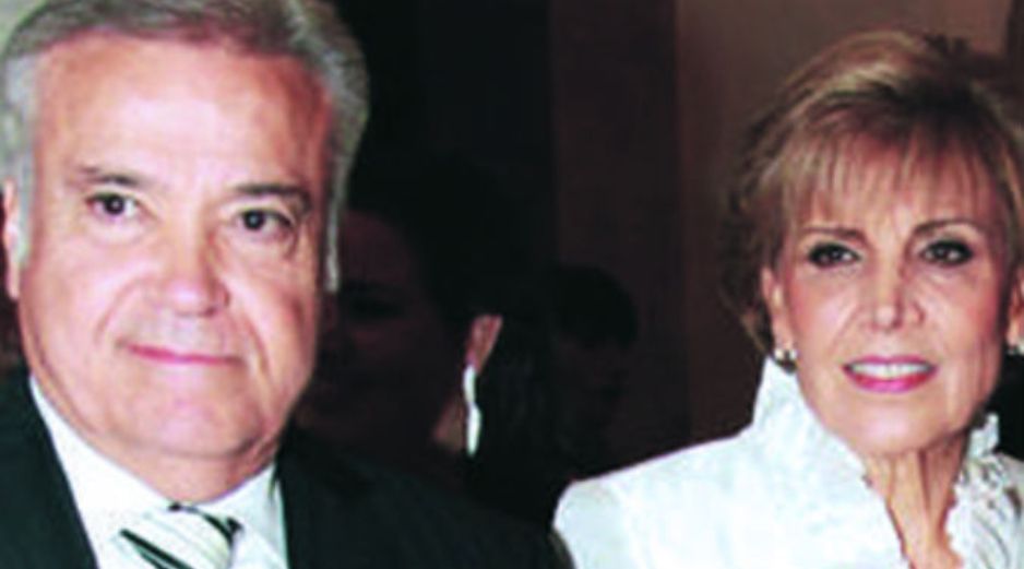 José Pérez Ramírez y Bertha Padilla de Pérez fueron reconocidos con el Premio a la Filantropía. ESPECIAL /