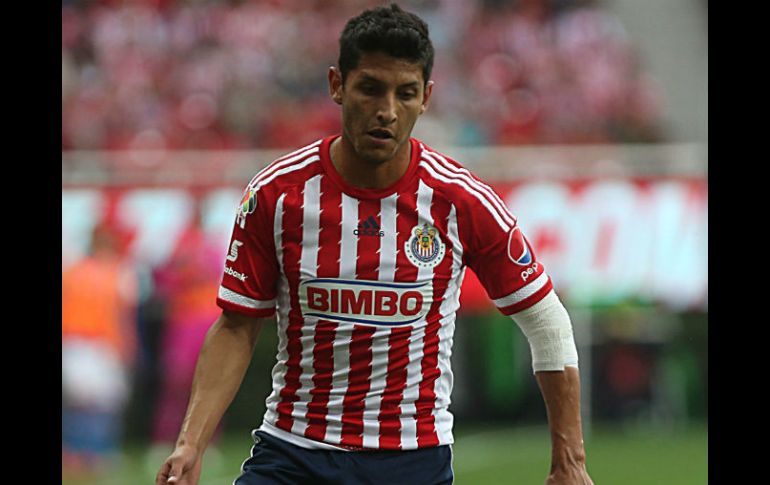 El ex jugador de Chivas es dueño de su carta gracias a un arreglo que tuvo con la directiva rojiblanca y estaba totalmente libre. EL INFORMADOR / ARCHIVO