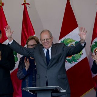 Kuczynski obtiene mayoría de votos tras escrutinio en Perú