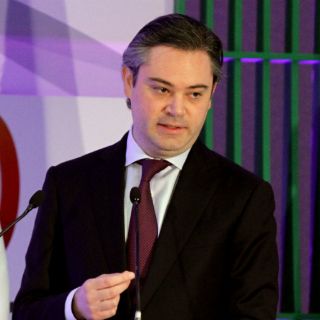 Profesores 'no idóneos' conservarán empleos: Nuño