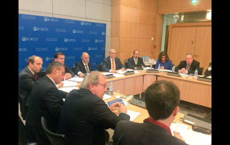 Afirma nadie será sancionado por saltarse el Pacto de Estabilidad como España y Portugal, que ahora tienen un procedimiento por ello. TWITTER / @OCDE_fr