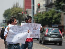 La Ciudad de México sigue siendo blanco de protestas y movilizaciones de la CNTE contra la reforma educativa. EFE / ARCHIVO