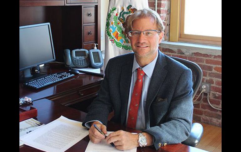 Microsoft distingue a Roemer con un premio internacional. ESPECIAL /