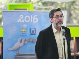 Ganador. La novela de Luis Bernardo Pérez fue reconocida por la estructura y documentación histórica. ESPECIAL / CORTESÍA OCÉANO