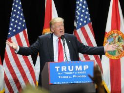 Las palabras de Trump son respuesta a las declaraciones de Mitt Romney, quien no quiere ver que se ''destile racismo'' en EU. AFP / G. Mora