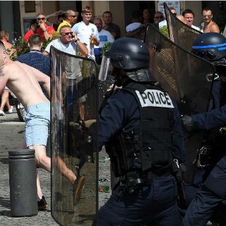 Realizan disturbios en Marsella antes del Inglaterra-Rusia