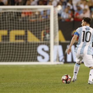 Futbol argentino enfrenta su mayor crisis financiera e institucional