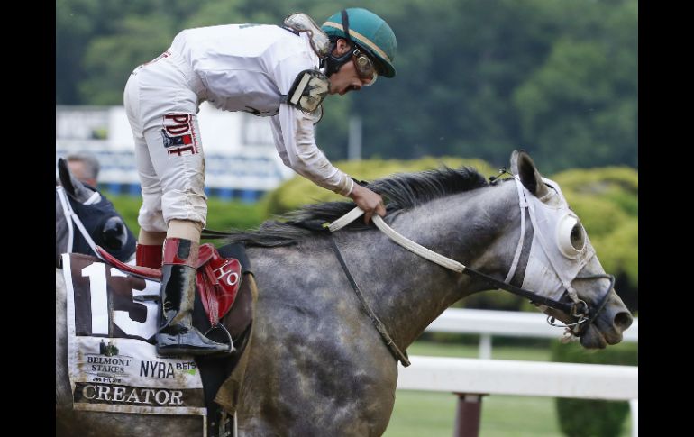 El tiempo del ganador en esta carrera de milla y media fue de dos minutos, 28.51 segundos. AP / K. Willens