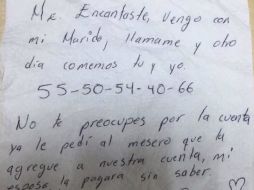 'Mariana' le deja su número a un sujeto y le pide que la llame para salir a comer. TWITTER / @sajuoficial