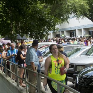 Gobernador de Florida declara estado de emergencia tras tiroteo