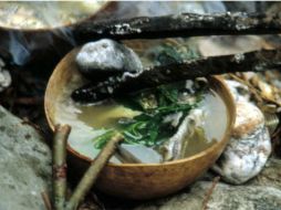 El caldo de piedra es una tradición de origen chinanteco. TWITTER / @MiMuseoIndigena