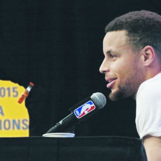 Warriors, en busca del tiro de gracia