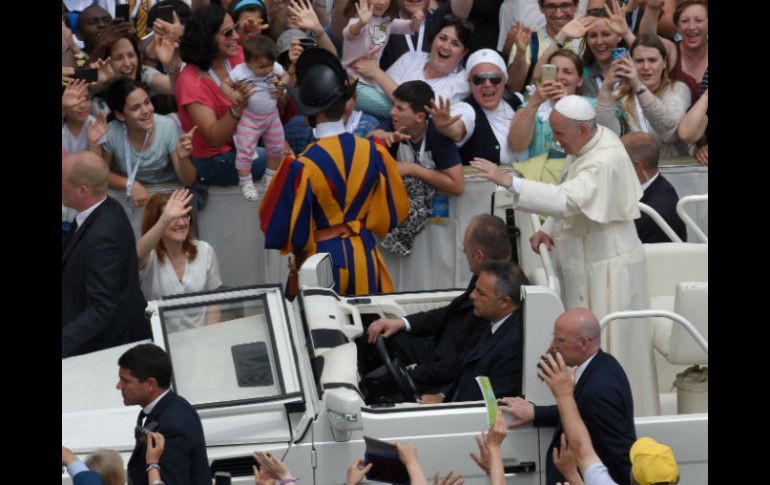 Francisco lamentó cómo la excesiva información con la que contamos va generando paulatinamente la naturalización de la miseria. AFP /  A. Solaro