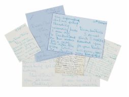 Además de las cartas, la casa Bonhams subastará fotografías inéditas y carteles de sus películas el 29 de junio. ESPECIAL / bonhams.com