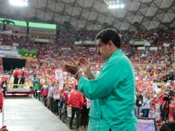 Maduro enfrenta este proceso en medio de una crisis dominada por una desbordada inflación, escasez y recesión. EFE / ARCHIVO