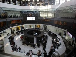 El IPC se ubica en 44 mil 930.25 unidades, un descenso de 247.25 enteros respecto al nivel previo. SUN / ARCHIVO