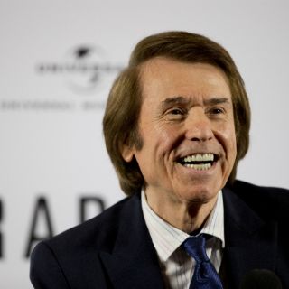 Raphael, como de 25, con la sabiduría de sus años