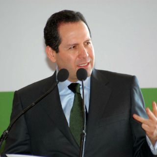 Eruviel Ávila celebra juicio contra #LordRollsRoyce