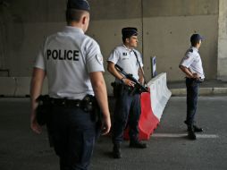 En el lugar encontraron el cuerpo sin vida de la esposa del policía y a su hijo de 3 años a salvo. AP / A. Schalit