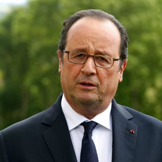 Hollande pide acciones antiterroristas a escala internacional