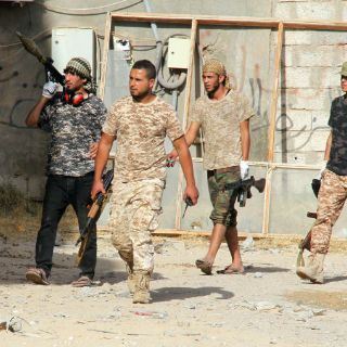 Fallecen tres militares en Sirte