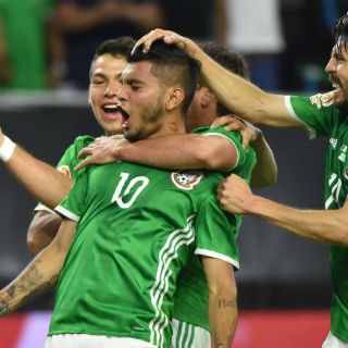 'Tecatito' Corona señala que lo que vale es ser primero de grupo