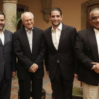 Partidos se resisten a bajar prerrogativas