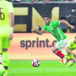 'Tecatito', entre la élite mundial