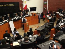 El dictamen fue aprobado en comisiones con la ausencia de senadores del PAN. SUN / L. Godínez
