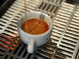 Señalan evidencias que el detonante de la enfermedad en todo caso es la temperatura y no las propias bebidas. AFP / ARCHIVO