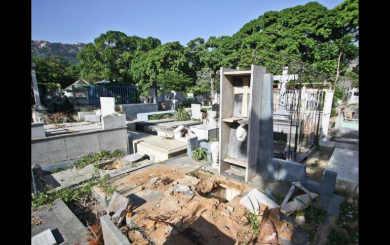 Theotiste Gallegos, nieta del escritor, exclama que robaron parte de su historia y la de cada uno de los venezolanos. FACEBOOK / Theotiste Gallegos