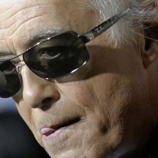 Jimmy Page testifica en caso de plagio contra Led Zeppelin