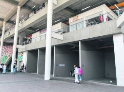 Son ocho los espacios más codiciados del Mercado Corona por ubicarse en la explanada de Avenida Hidalgo. EL INFORMADOR / A. García