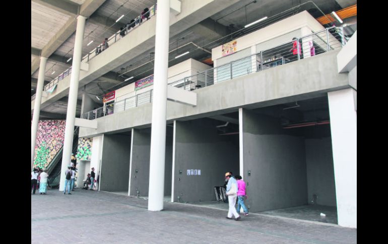 Son ocho los espacios más codiciados del Mercado Corona por ubicarse en la explanada de Avenida Hidalgo. EL INFORMADOR / A. García