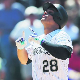 Nolan Arenado llega a 20 jonrones