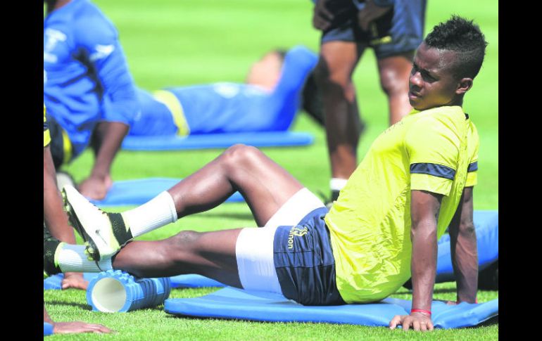Enner Valencia. Es uno de los jugadores que puede desequilibrar el partido a favor de los ecuatorianos, hoy contra los estadounidenses. EFE /