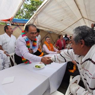 Acude gobernador Héctor Astudillo al festejo de tradicional Barrio de San Antonio