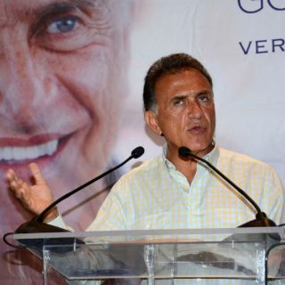 No me preocupa que quitaran fuero en Veracruz: Yunes Linares