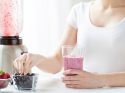 Aunque en el mercado existen diferentes variedades de leche deslactosada, su sabor en exceso dulce aleja a los consumidores. TWITTER / @UnVasoDeLALA