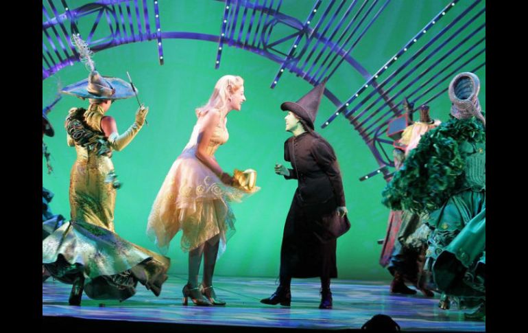 Trata de la historia de Glinda y Elphaba, la Bruja Buena y Mala respectivamente, antes de los sucesos en 'El mago de Oz'. NTX / ARCHIVO