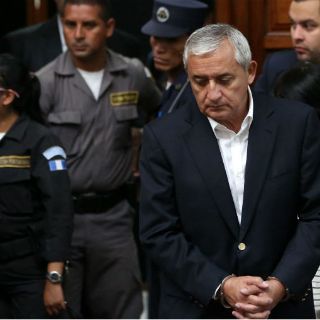 Imputan a Otto Pérez Molina por dirigir red de lavado