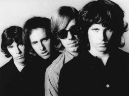 Esta es una buena oportunidad para reunir a la familia y disfrutar de los cóvers de Cerati o The Doors (foto). AP / ARCHIVO
