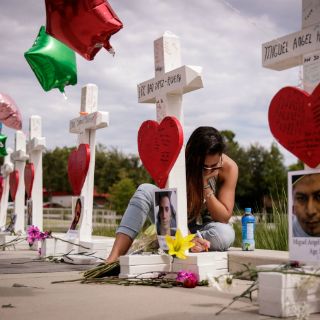 Autor de ataque de Orlando, mensajeó con su mujer en el tiroteo