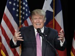 Encuestas realizadas por diarios estadounidenses arrojan que 70 por ciento de electores no lo apoyan en su campaña. AP / D. J. Phillip